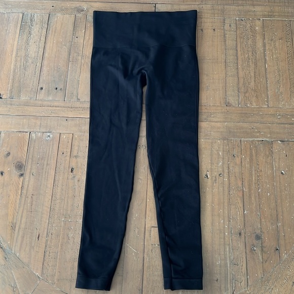 Spanx black textured racing stripe ankle leggings - Picture 7 of 7